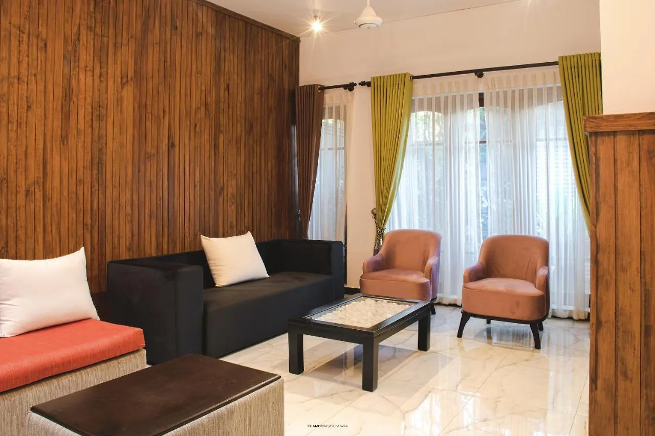River Breeze Residents Kandy Hotel