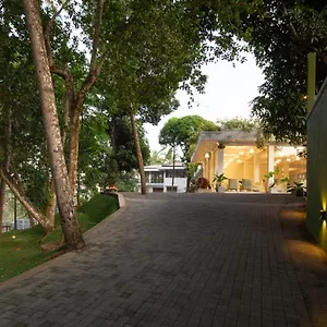 3* Hotel Waters Spring